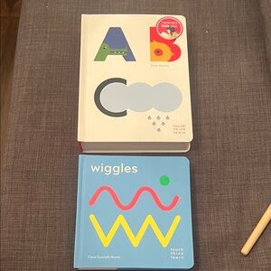 NWOT Touch Think Learn Book Set- ABCs and Wiggles